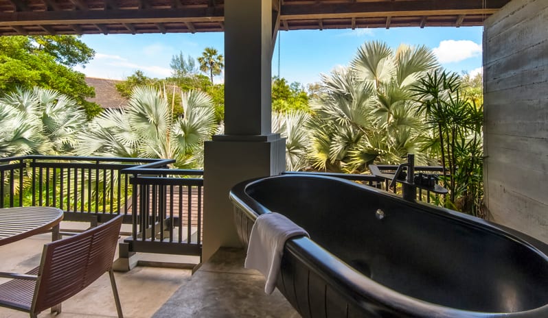 The Slate-Pearl Bed Suite 6_3329